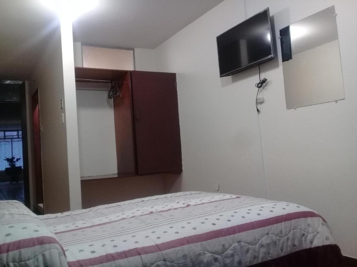 Hotel Central Latacunga Ngoại thất bức ảnh
