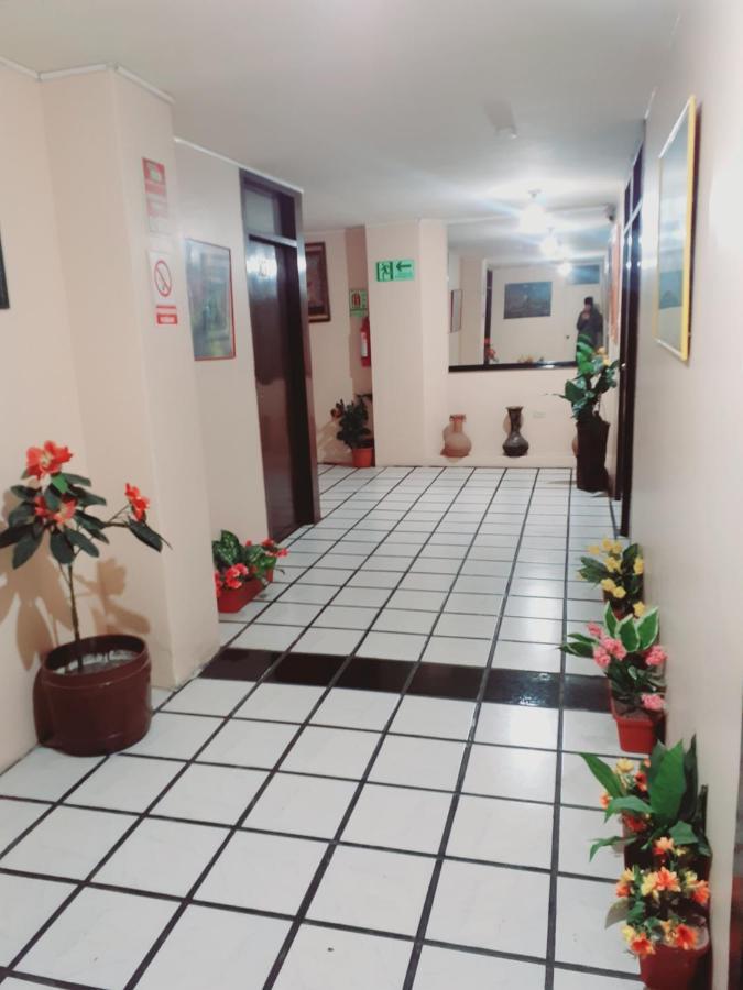 Hotel Central Latacunga Ngoại thất bức ảnh